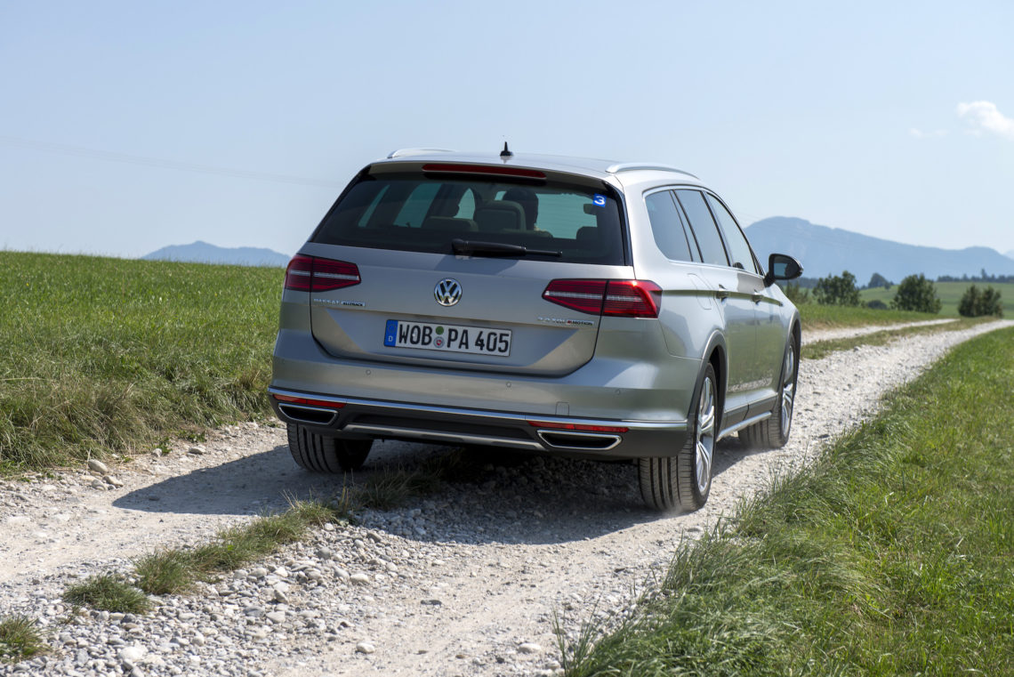 Testbericht Vw Passat Alltrack 4x4 Fahrbericht Fotos