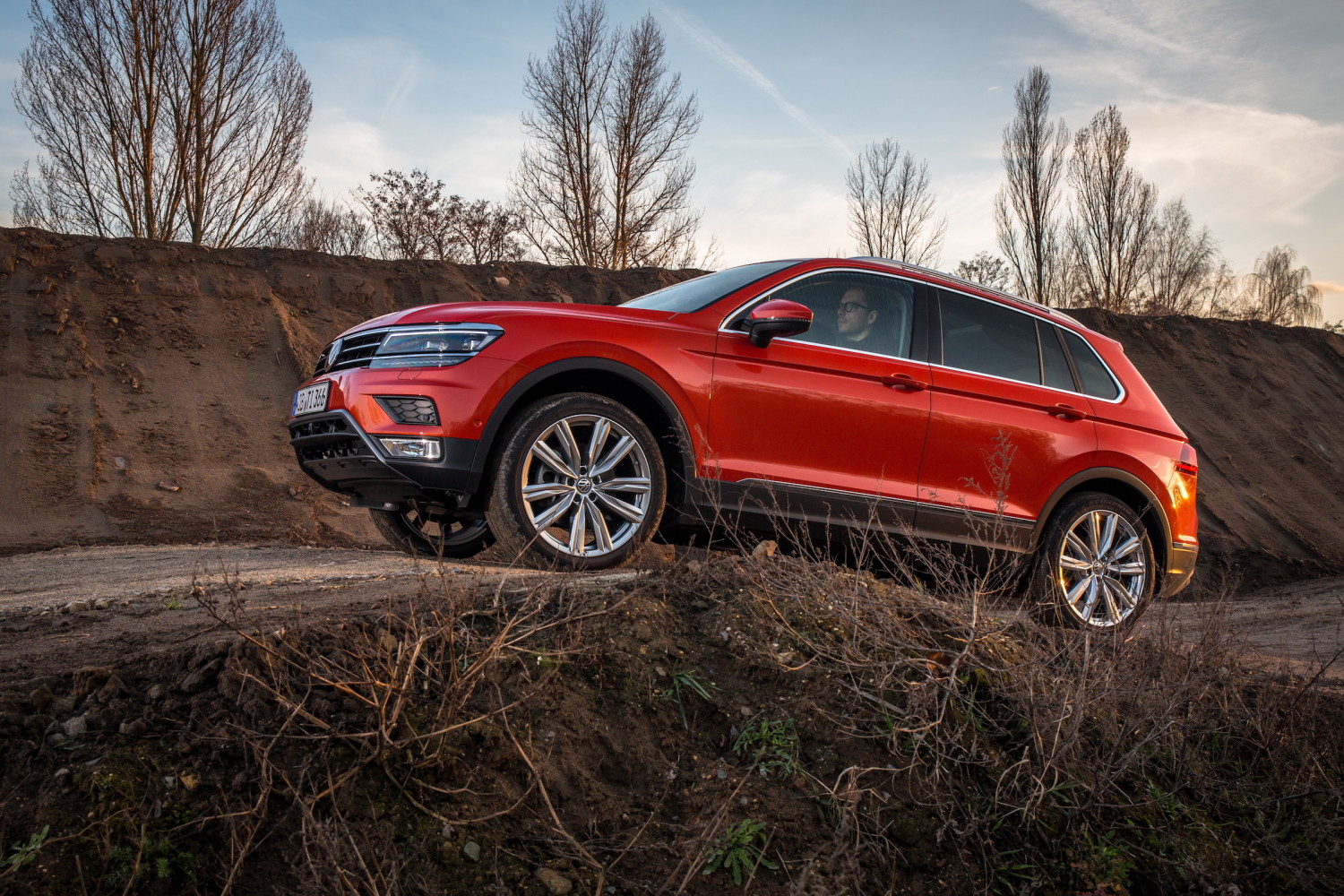 Vw Tiguan Fahrbericht Zur Vorhut Der Grossen Vw Suv Offensive