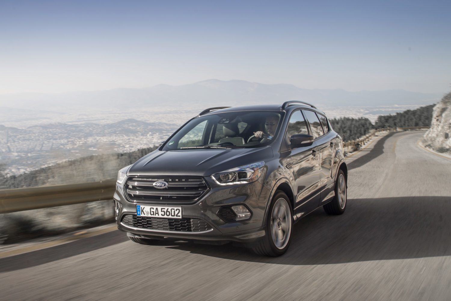 Fahrbericht Von Neu Uberarbeiteten Ford Kuga Facelift